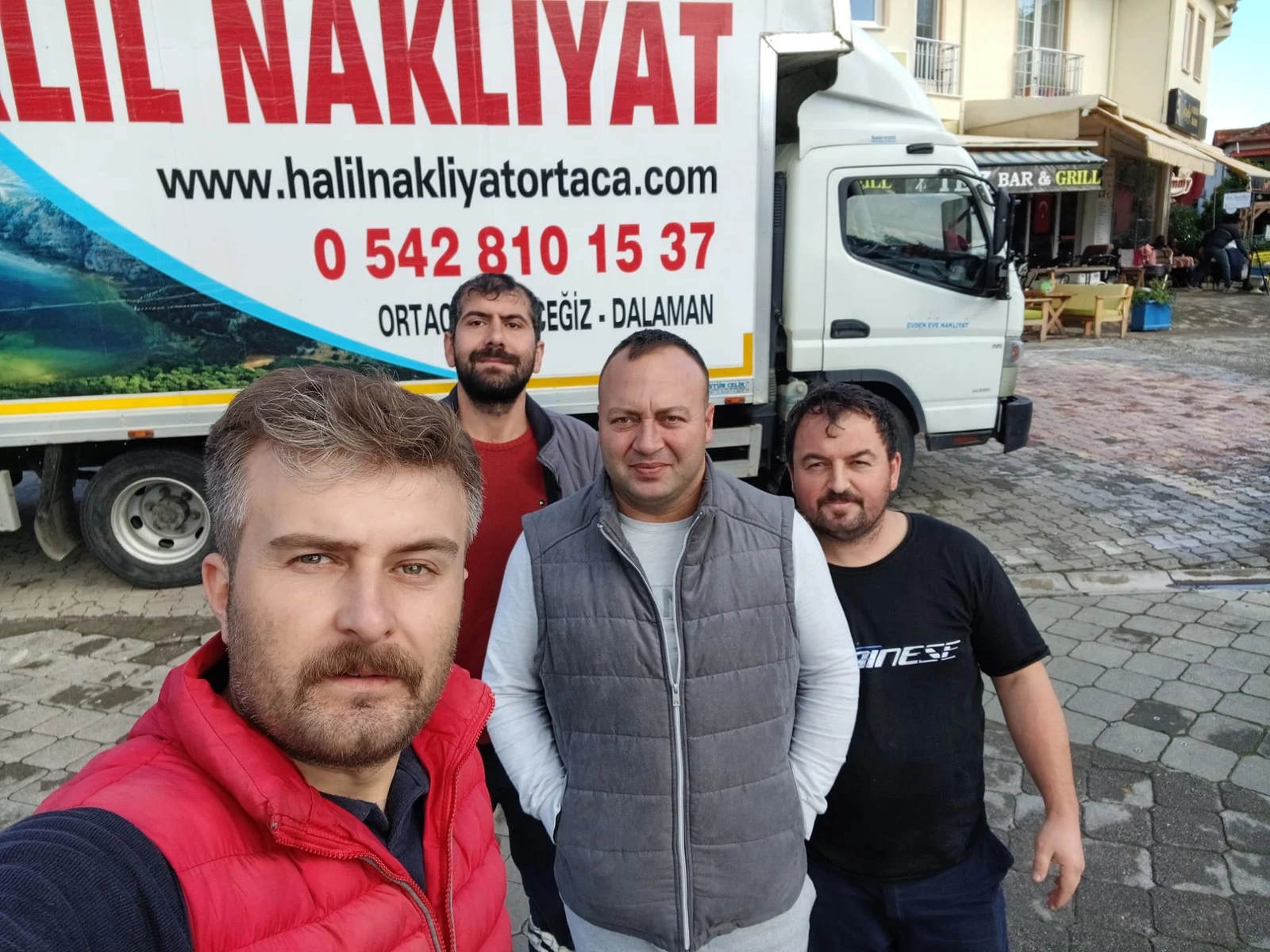 İşin başında ekibimiz
